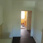 Schoene, Private منزل للإقامة