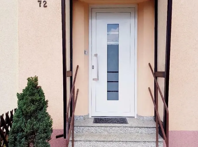 Homestay Schoene, Private Aalen